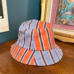 NWT Stripe Contrast Coral and Blue Bucket Hat